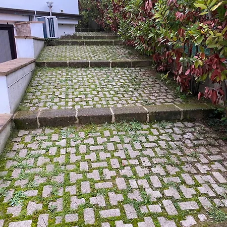 アパート Familiare A *