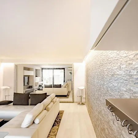 Familiare A Apartment
