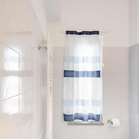 Familiare A Apartment *