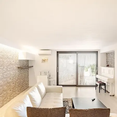 Familiare A Apartment Potenza Picena